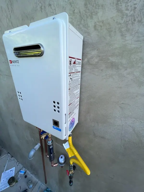 Tankless water heater installation for Rio del Mar homes